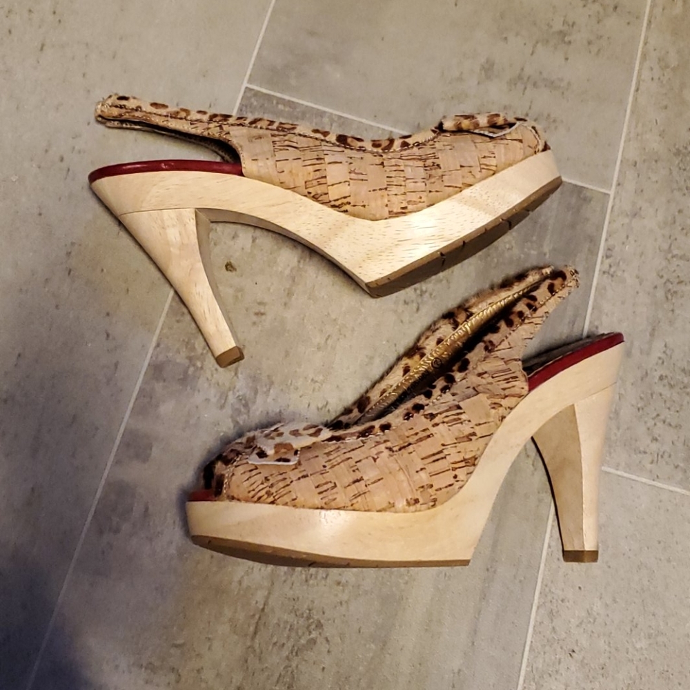 EUC Naughty Monkey Cork Calf Hair Platforms - Picture 4 of 5